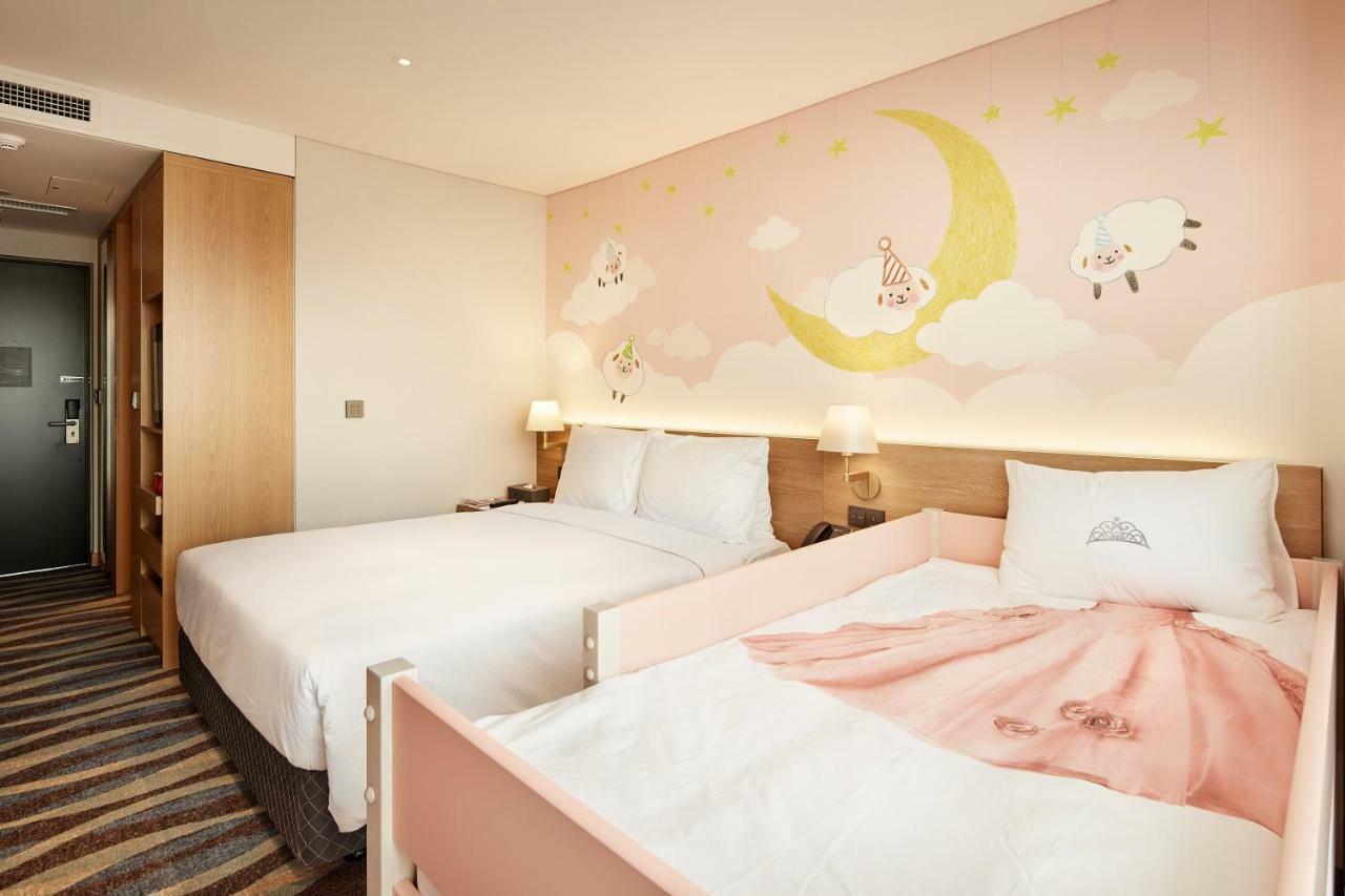 Ramada Encore By Wyndham Gimpo Han River Hotel Екстериор снимка